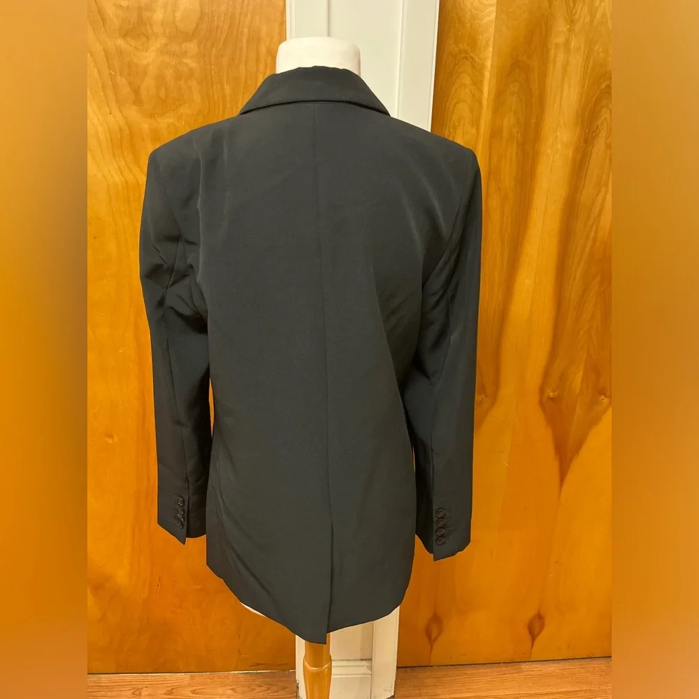 Vince Camuto black one button blazer size Medium - Picture 2 of 4